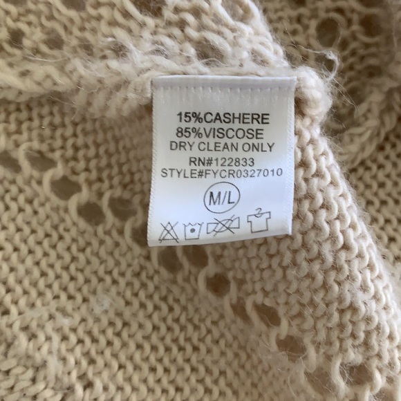 Beige knitted baggy bohemian sweater - Picture 4 of 5
